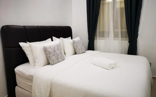 Ehsan Residence POOLVIEW + WIFI @ KLIA-SEPANG-NILAI - photo 2