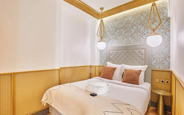 Superb AC- 2bdr Apartement Montaigne/arc de Triomphe - photo 3