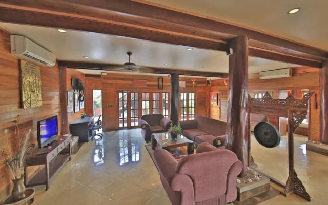 Presidential Thai Villa - photo 2