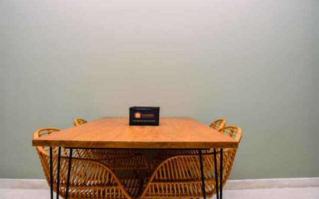 Luxurious and Cozy 2BR at Sudirman Suites Apartment By Travelio Premium - photo 5