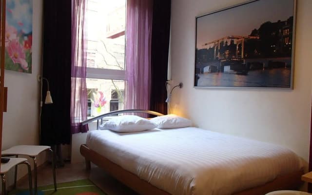 Bicycle Hotel Amsterdam - photo 4