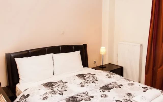 Spacious Apartment in Neos Kosmos - photo 5