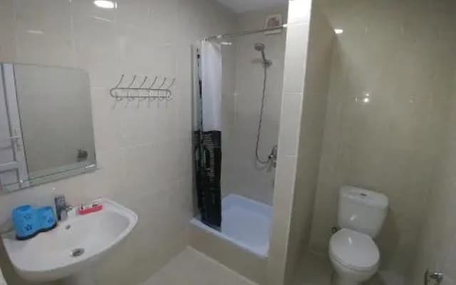 White Window - photo 3