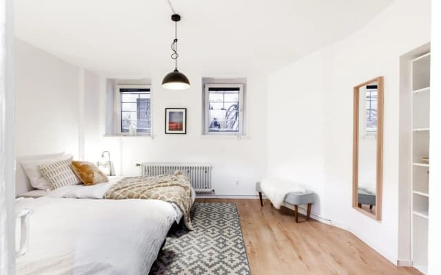 Beautiful 3 Room apartment in Kreuzberg - photo 2