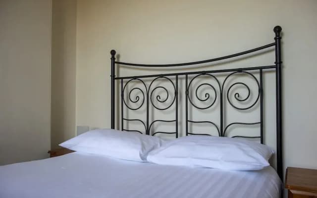 Spacious 3bed Home at the Meadows - photo 4