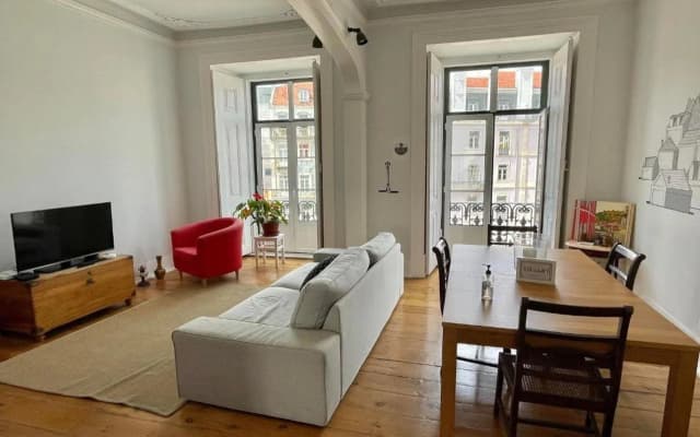 Lisbon Check-In Guesthouse - photo 2