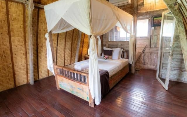 Two Bedroom Bungalow - photo 3