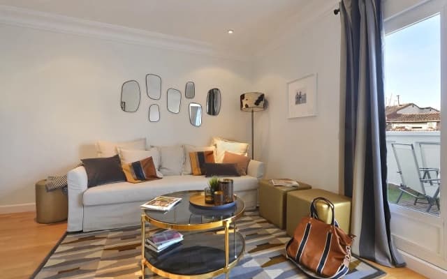 HOMEABOUT PUERTA DEL SOL Premium - photo 4