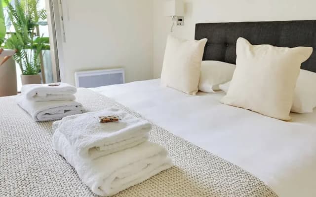 Chic Apartment - 1br/4p - Places des Vosgues - photo 4