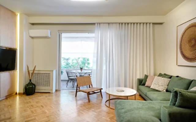The Fancy Philosopher Apartment - photo 2