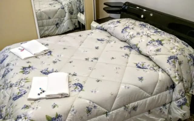 Venice Canal View Apartment - photo 4