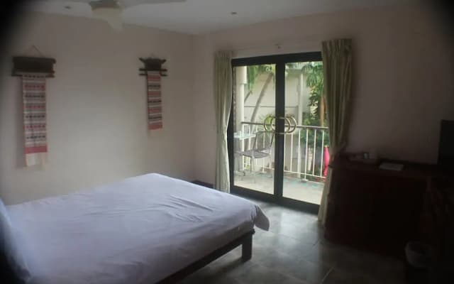 Hilltop Hotel - photo 3