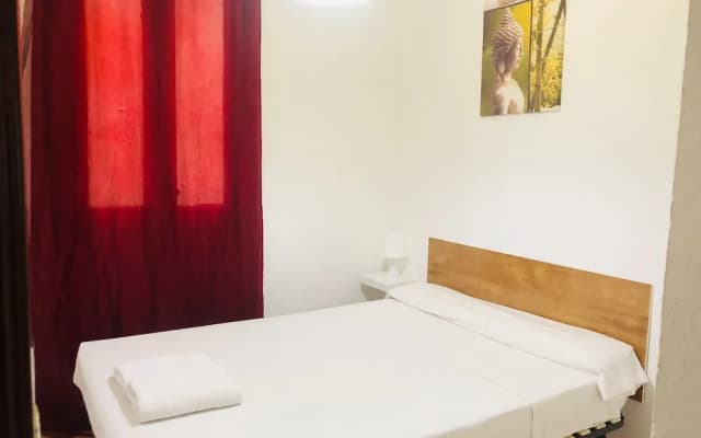 Apartamentos Goodnight - photo 3