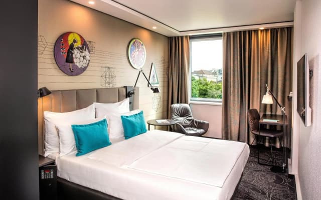 Motel One Wien-Westbahnhof - photo 3