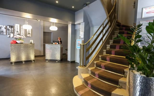 Hotel Le Rocroy - photo 2