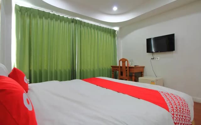 OYO 410 Diamond Boutique Hostel - photo 4