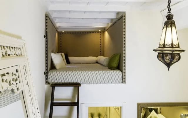 Augustus - Two Bedroom Condo - photo 5