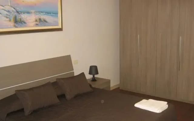 Bb Toma - photo 2