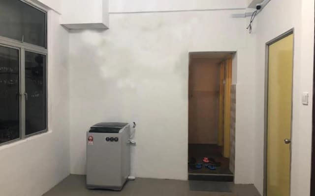 My Homie Capsule Hotel - photo 3