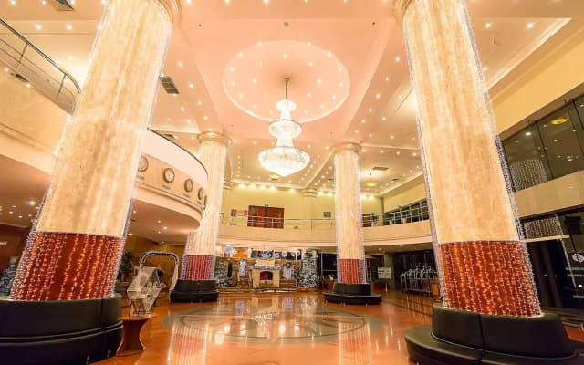 Saigon Halong Hotel - photo 2
