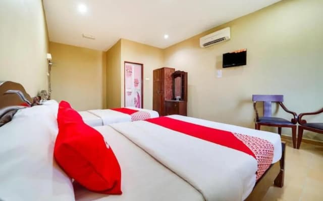 Oyo 44058 Motel Sre Bayam - photo 5