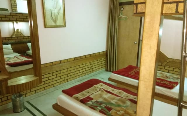 Cottage Crown Plaza - photo 4