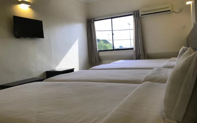 Hotel Sitiawan - photo 3