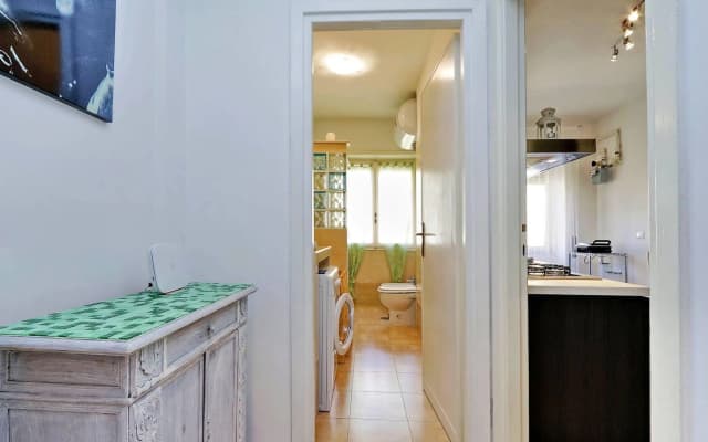 Beesprint Navona Apartment - photo 3