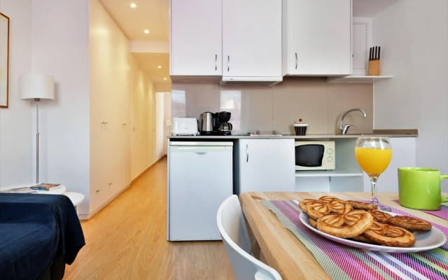 Inside Barcelona Apartments Vidreria - photo 5