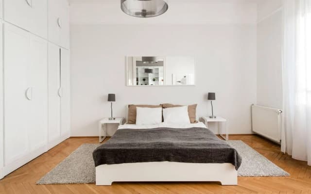 Basilica View Apartment With Balcony - photo 5