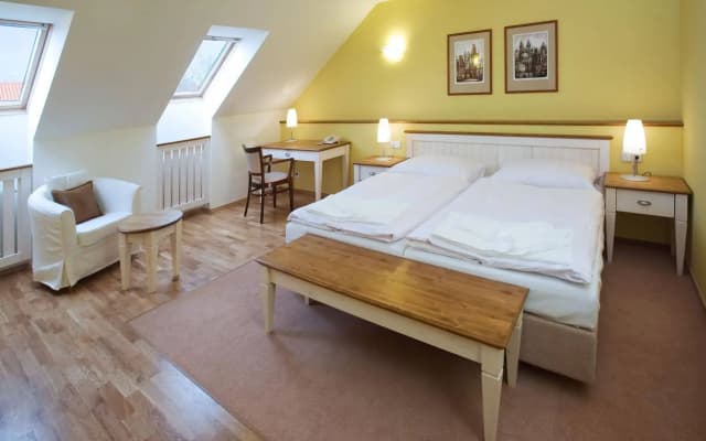 Dolce Villa Hotel - photo 3