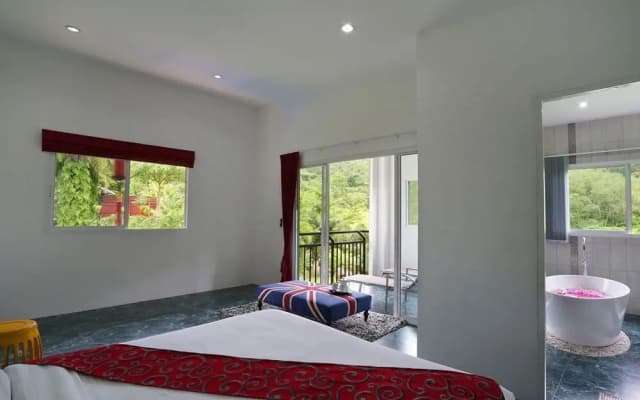 Villa Alderley With Mountain & Big Buddha Views - photo 2