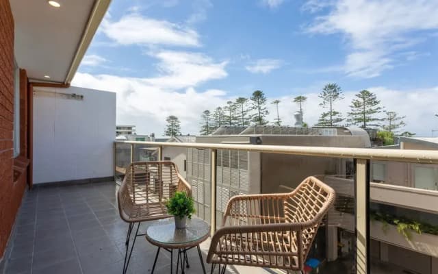 Madecomfy Trendy Apartment on Dee Why Beach - photo 5