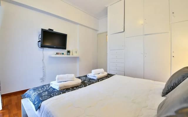 Cozy studio at Ampelokipi Area - photo 4