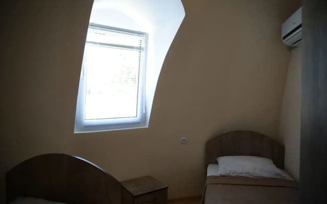 Atrium Hotel - photo 2