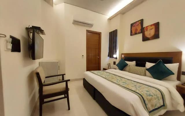 Hotel Green Castle - photo 5
