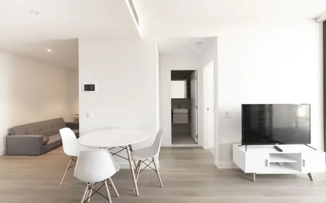 Modern Apartment in Darling Harbour - photo 3