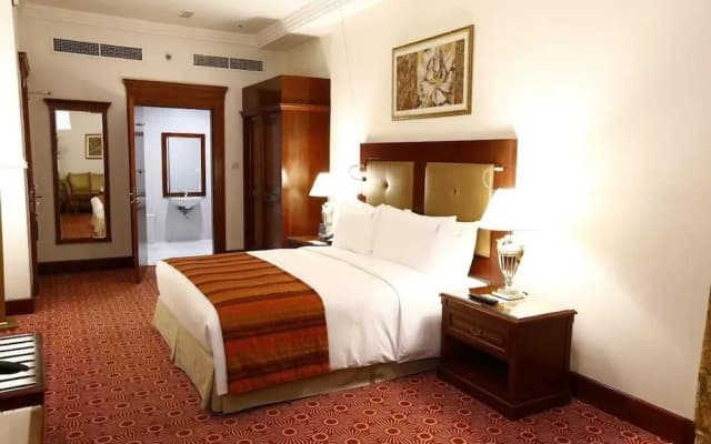 Holiday International Hotel Bur Juman By Sunday - photo 5