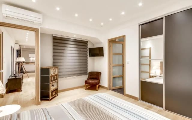 Just Renovated 138m2 On The Seine - photo 4