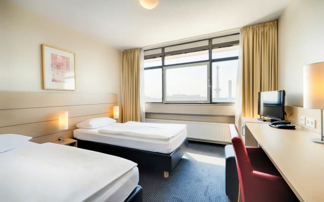 Enjoy Hotel am Studio - photo 4