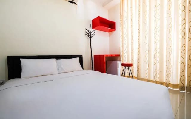 Family Studio Room at Ancol Mansion Apartment By Travelio - photo 3