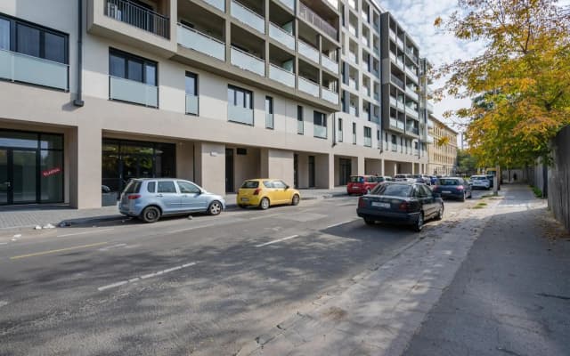 WestSide River Apartment - photo 3
