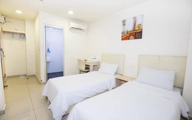 Charisma Hotel - photo 3