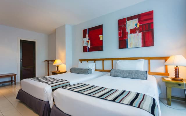 Waterfront Suites Phuket by Centara - photo 3
