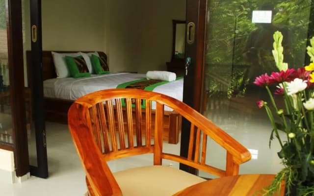 Pondok Bambu Guest House - photo 5