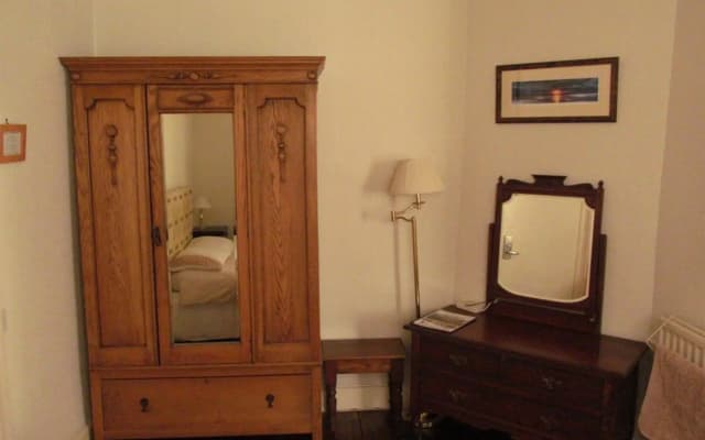 Lantern Guest House - photo 3