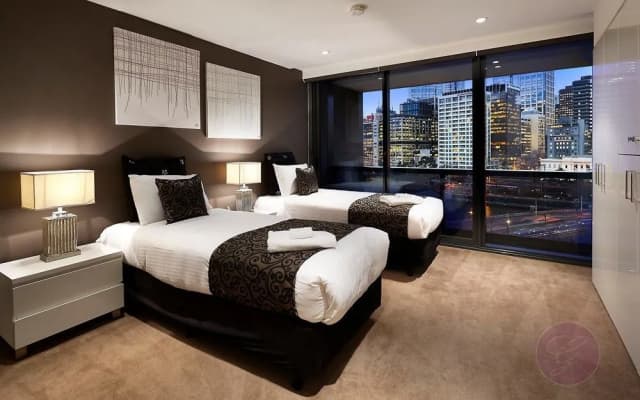Melbourne Luxury Collection - photo 3