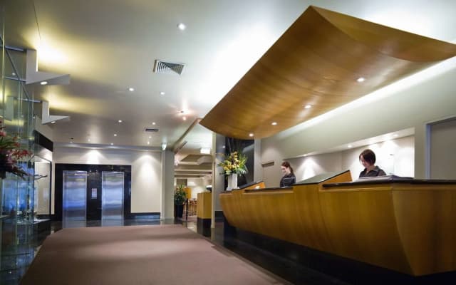 Hotel Grand Chancellor Melbourne - photo 2