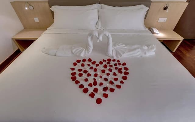 Rocana Hotel - photo 4