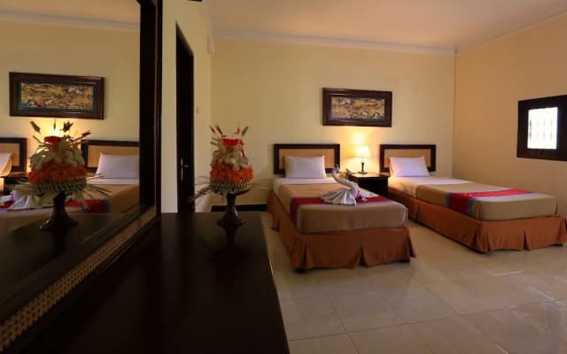 Laghawa Beach Inn Hotel - photo 3
